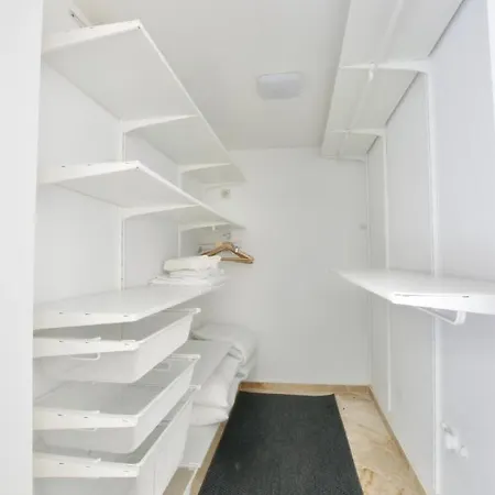 Apartment Penthouse By Hi5 -at The Of