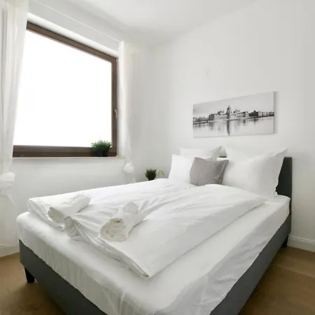 Penthouse By Hi5 - Cool District